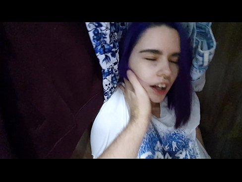 ❤️ الماري ۾ منهنجي سس مليو ۽ هن جي مدد ڪئي ❌ اسان وٽ